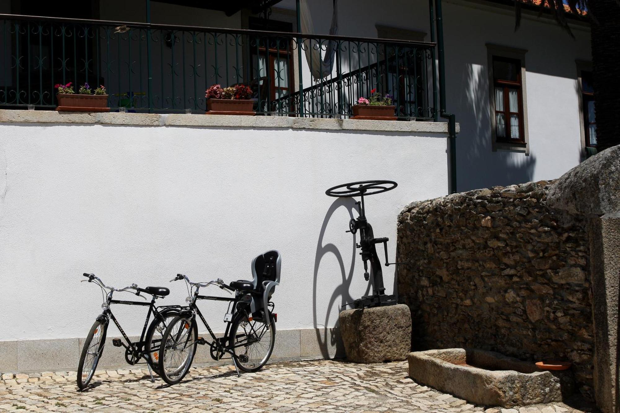 Solar De Chacim - Turismo De Habitacao Hotel Exterior photo