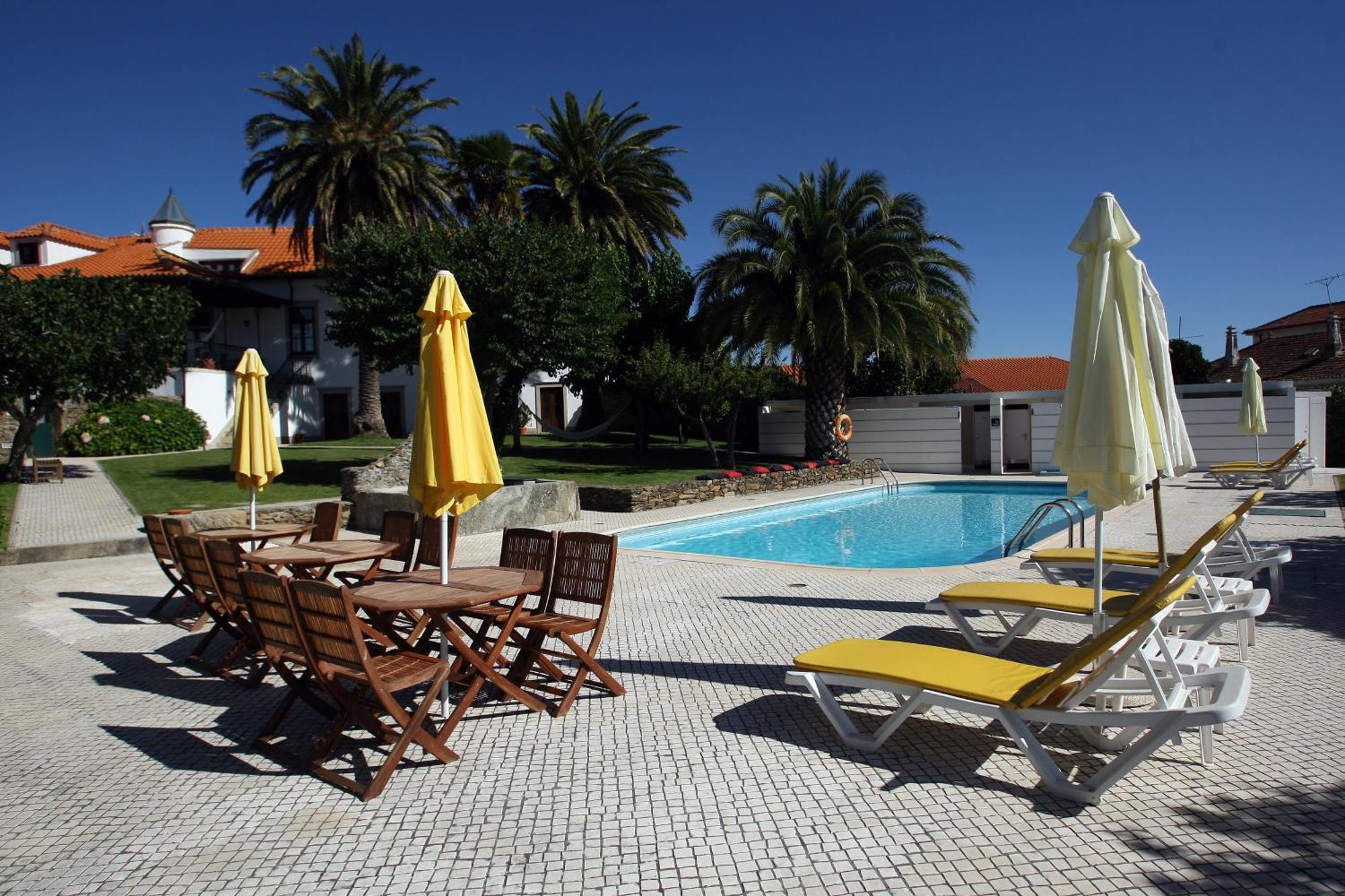 Solar De Chacim - Turismo De Habitacao Hotel Exterior photo